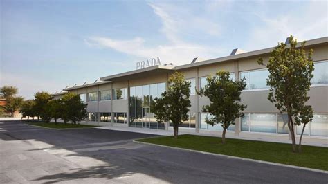 stabilimento prada ancona|Prada, 400 assunzioni negli stabilimenti in Italia: la maggior parte .